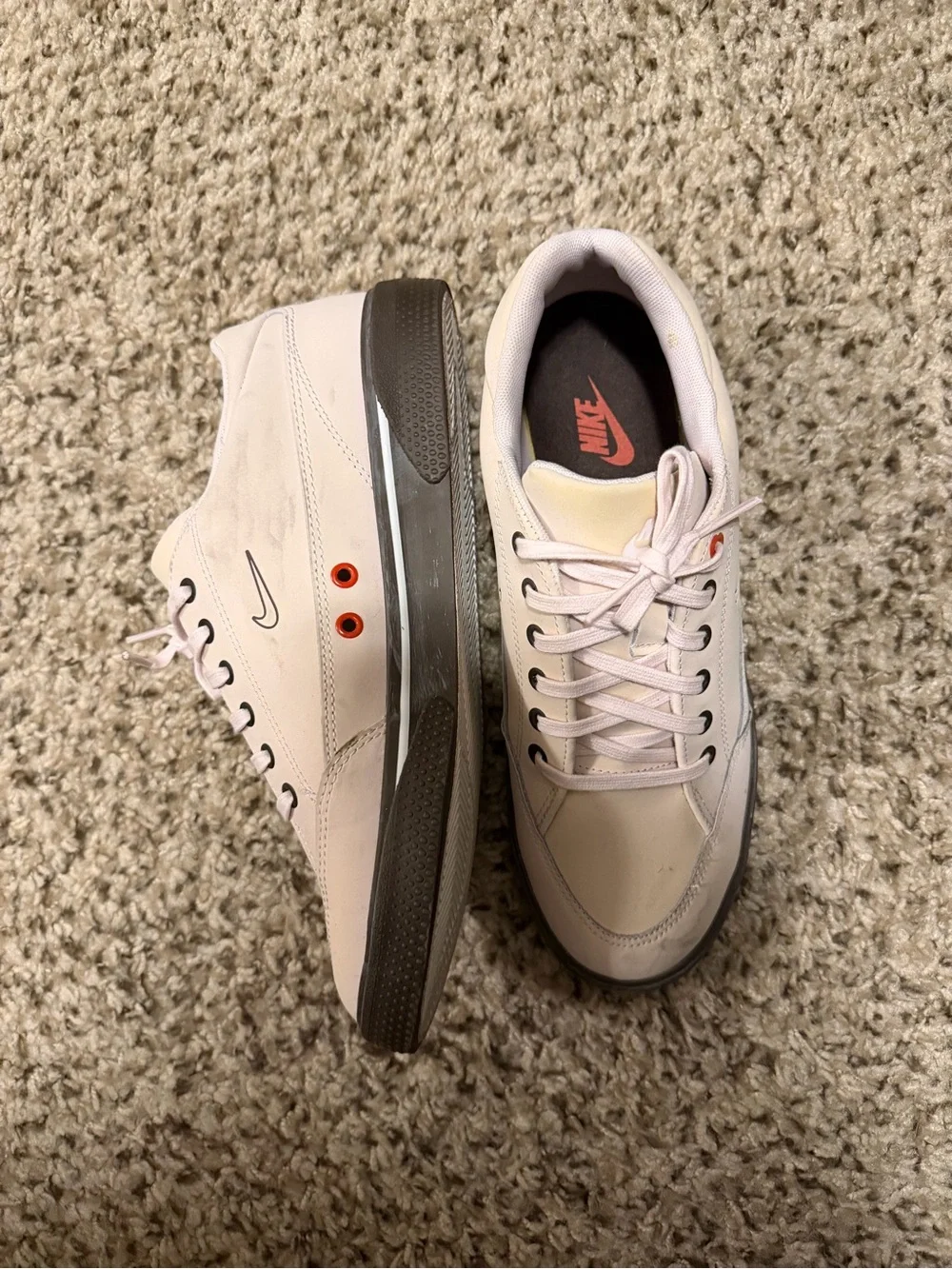 Nike clean leather